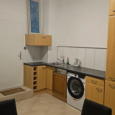 Apartment 111-immobilien *