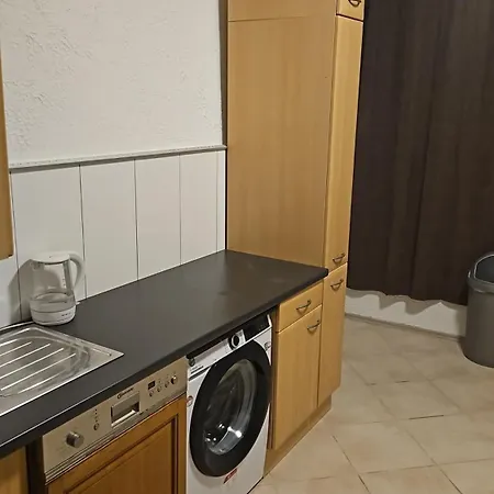 Apartment 111-immobilien *